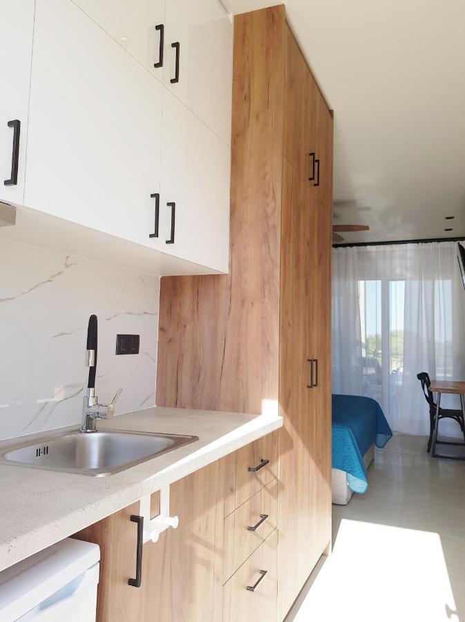 Houmas Apartments Yialos Экстерьер фото