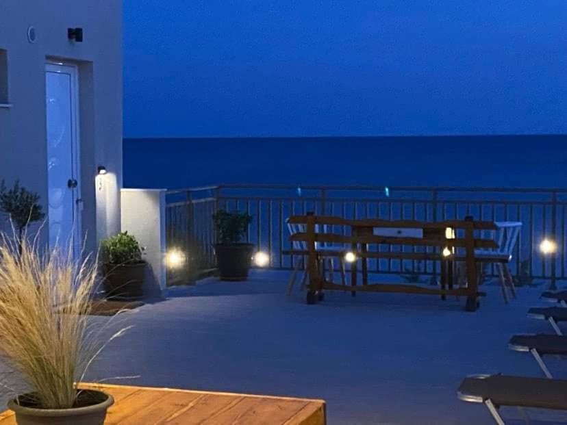 Houmas Apartments Yialos Экстерьер фото