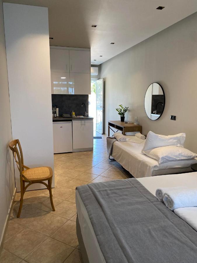 Houmas Apartments Yialos Экстерьер фото